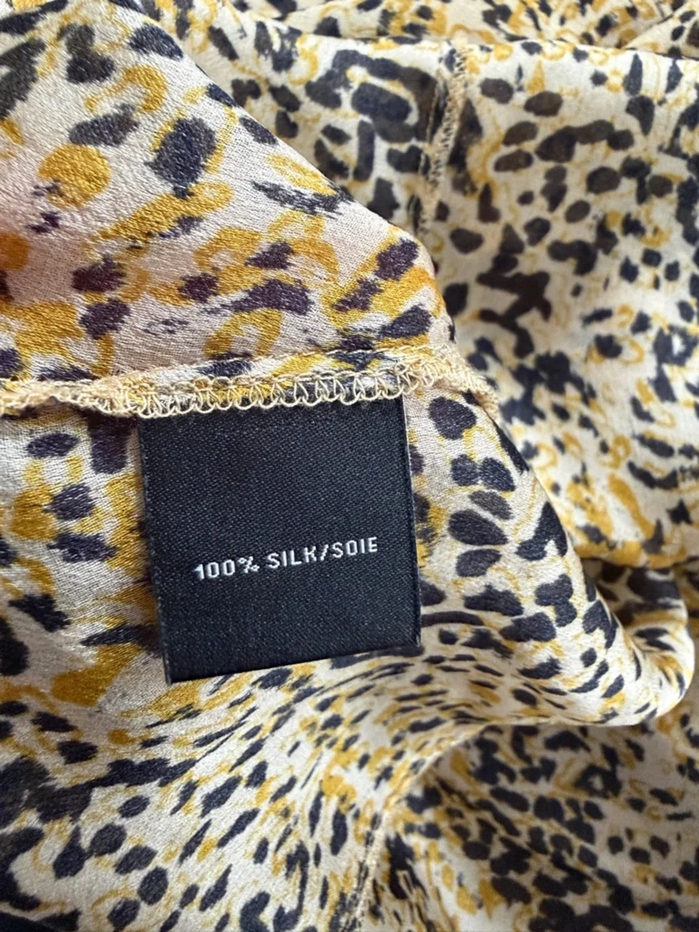 Lafayette 148 New York 100% Silk Yellow and Black Leopard Ruffle V-Neck Blouse - Picture 4 of 4